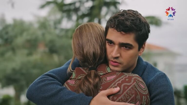 Ferit przytula Seyran.