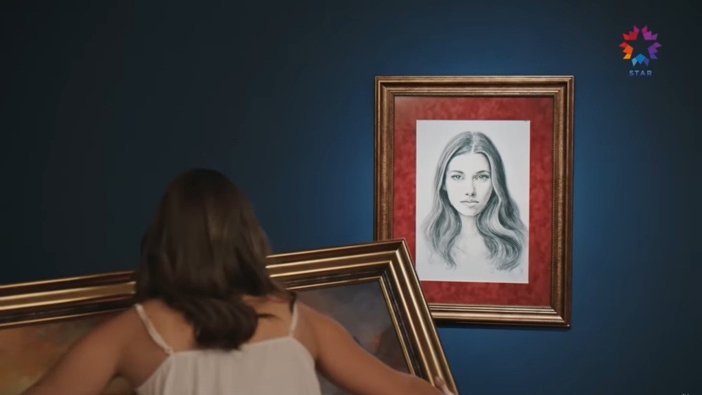 Ukryty pod obrazem szkic Seyran.